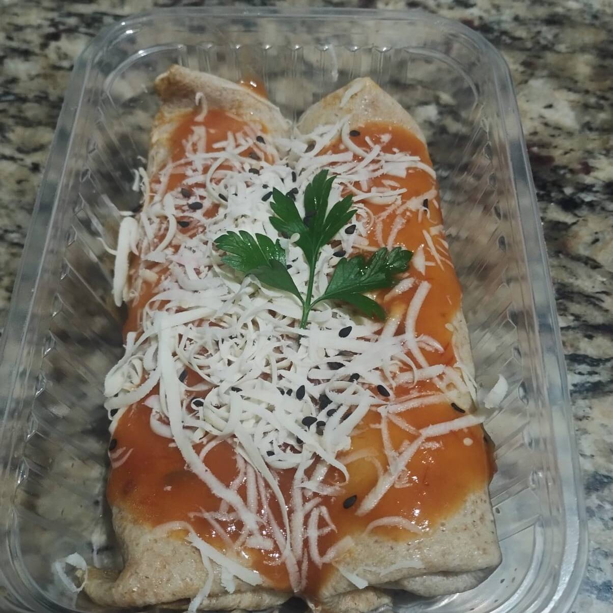 panqueca integral com recheio de lombo suino