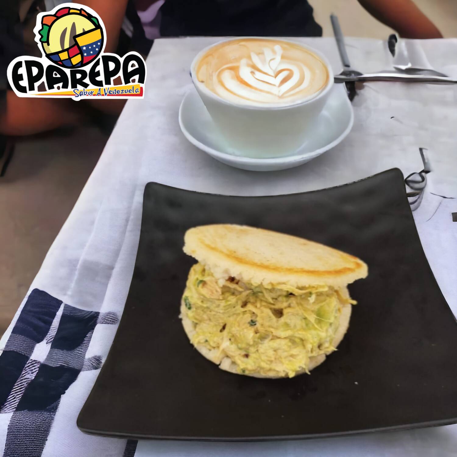 Arepa Reina Pepiada