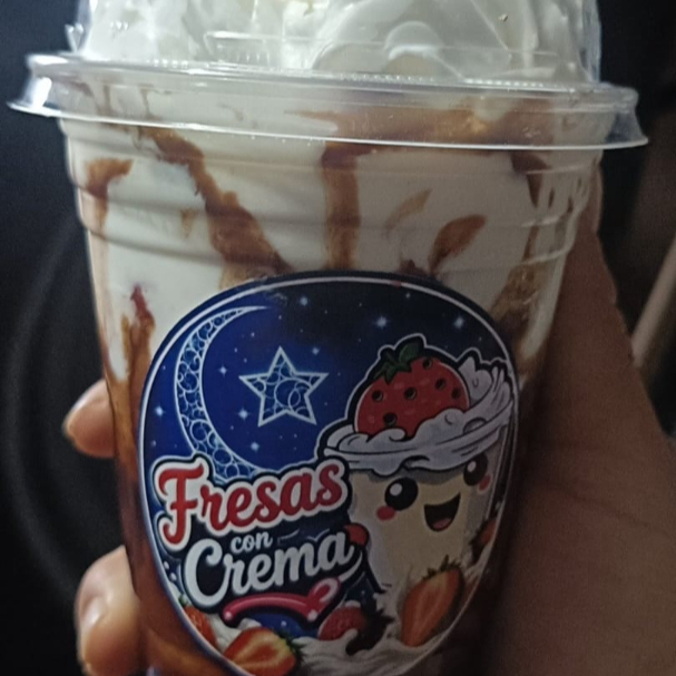 Fresas con Crema de 16 oz