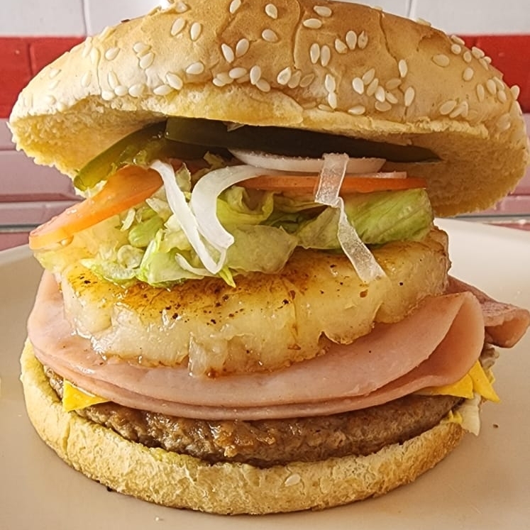 Hamburguesa Hawaiana