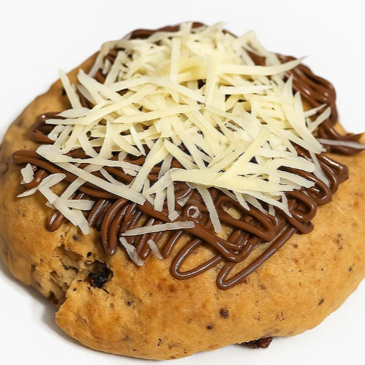 NY Cookie Queso de Bola-Nutella