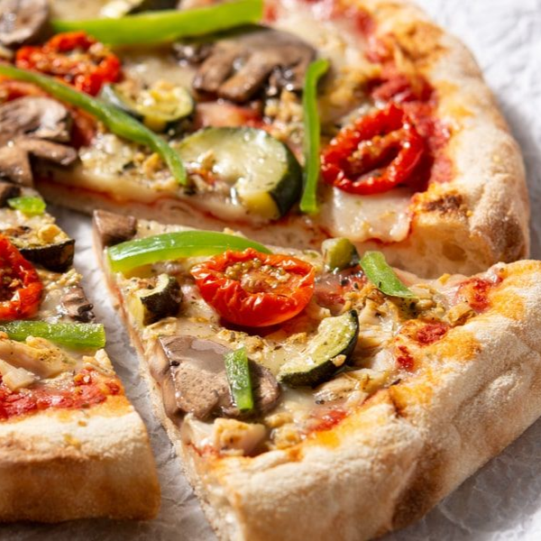 Pizza Vegetariana (2 ingredientes)