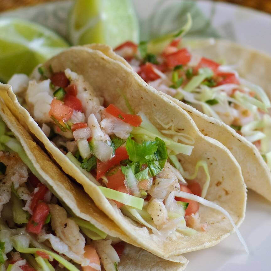 Tacos Mixtos Ensenada 2 D Camarónn 2 D Pescado