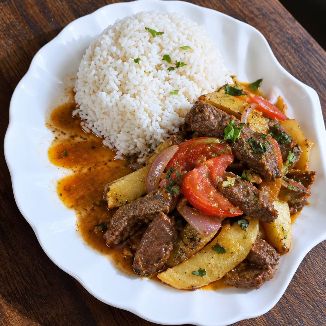 Lomo Saltado de Carne