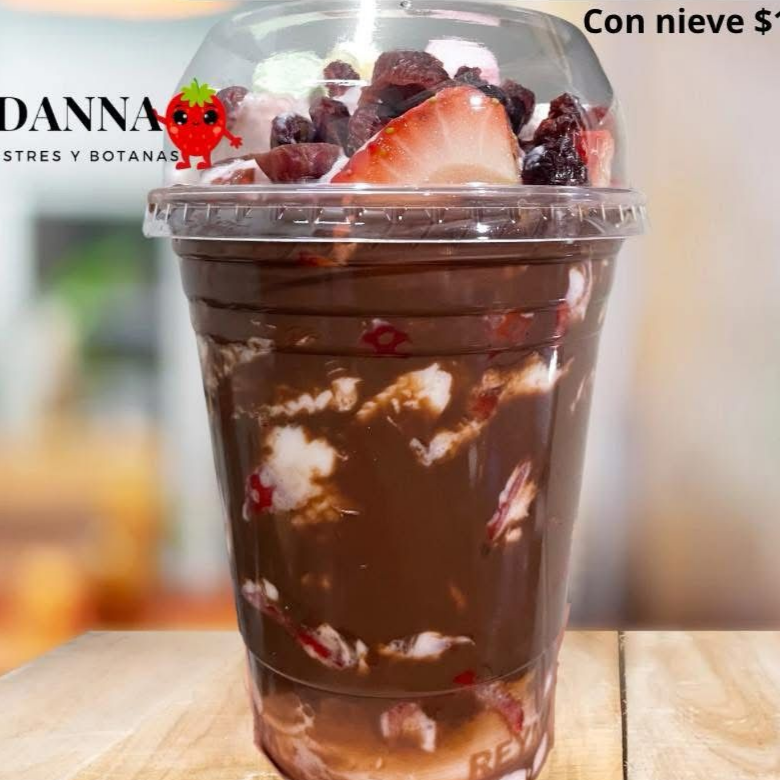 Fresas con Crema y NUTELLA 16oz
