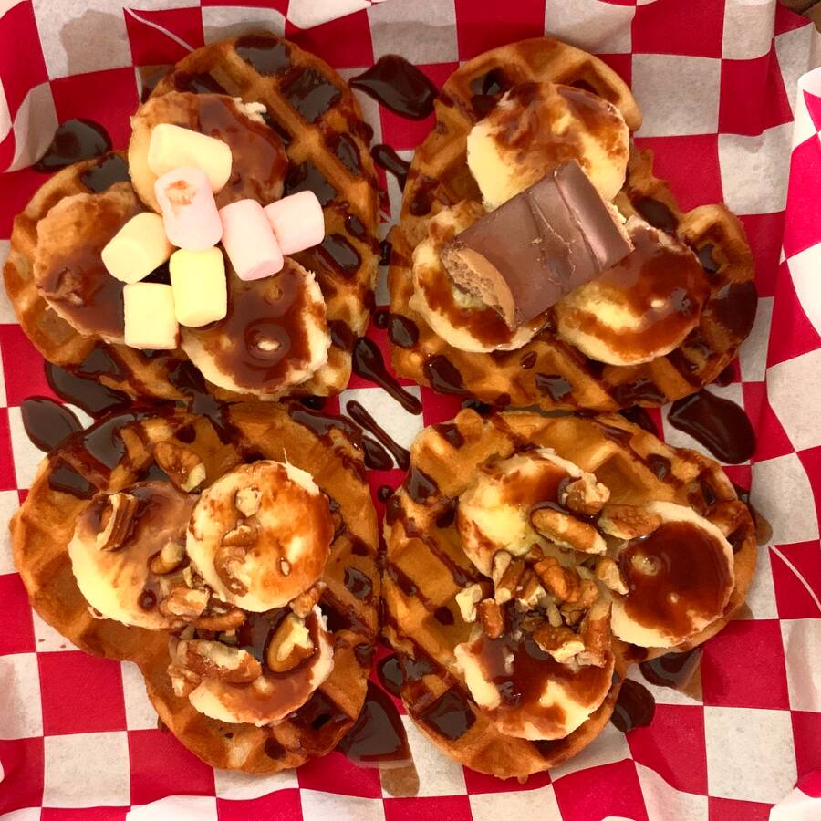 Sweet Lovers 4 Mini Waffles