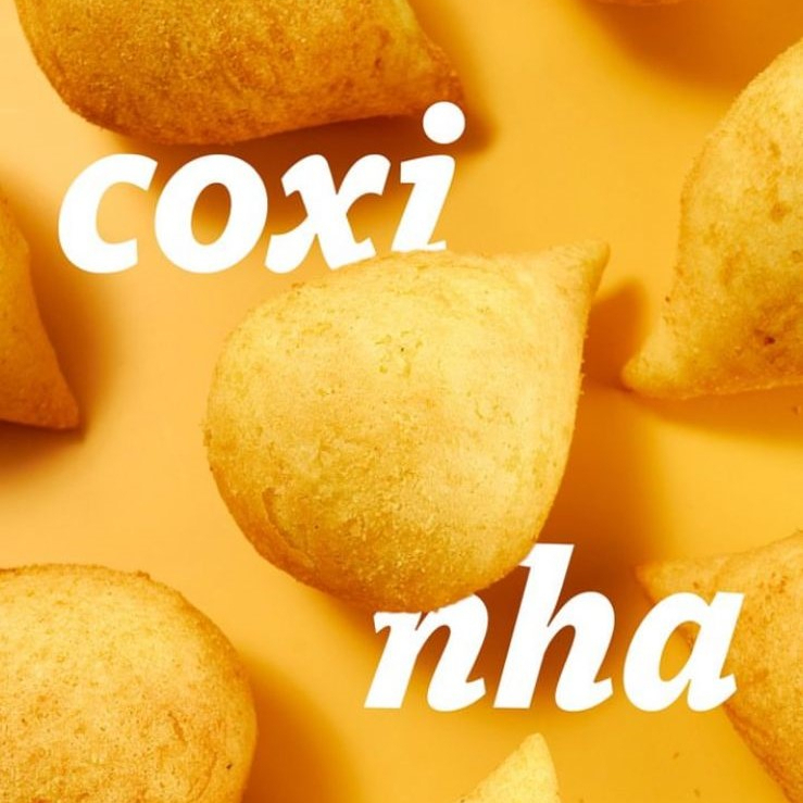 Saborosa Coxinha de Milho com Catupiry Original com Massa de Milho Fresco e Catupiry Cremoso.