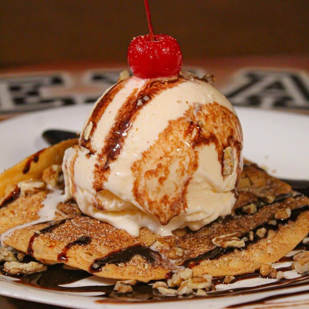 Buñuelo con Helado