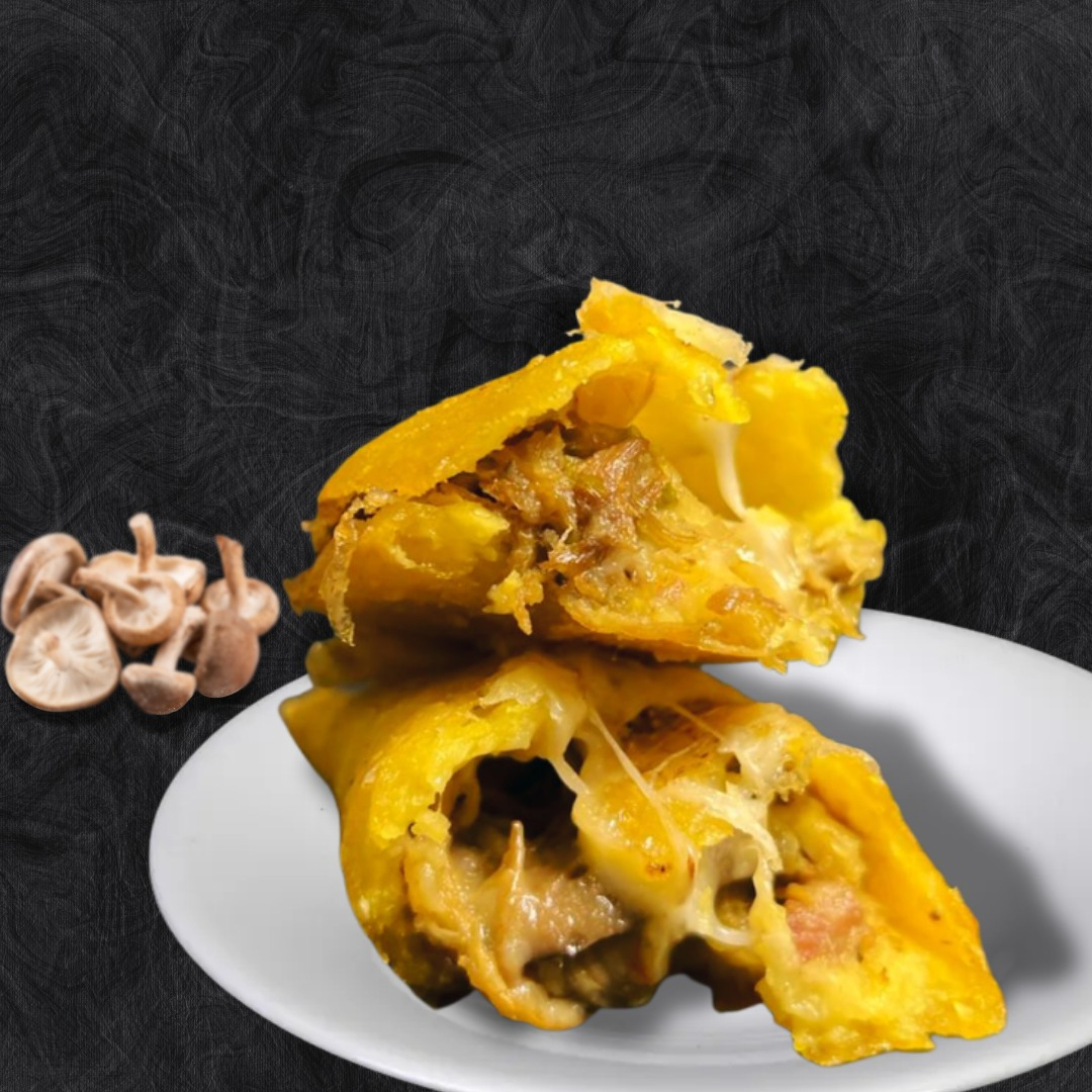 Empanada de Carne con Champiñón