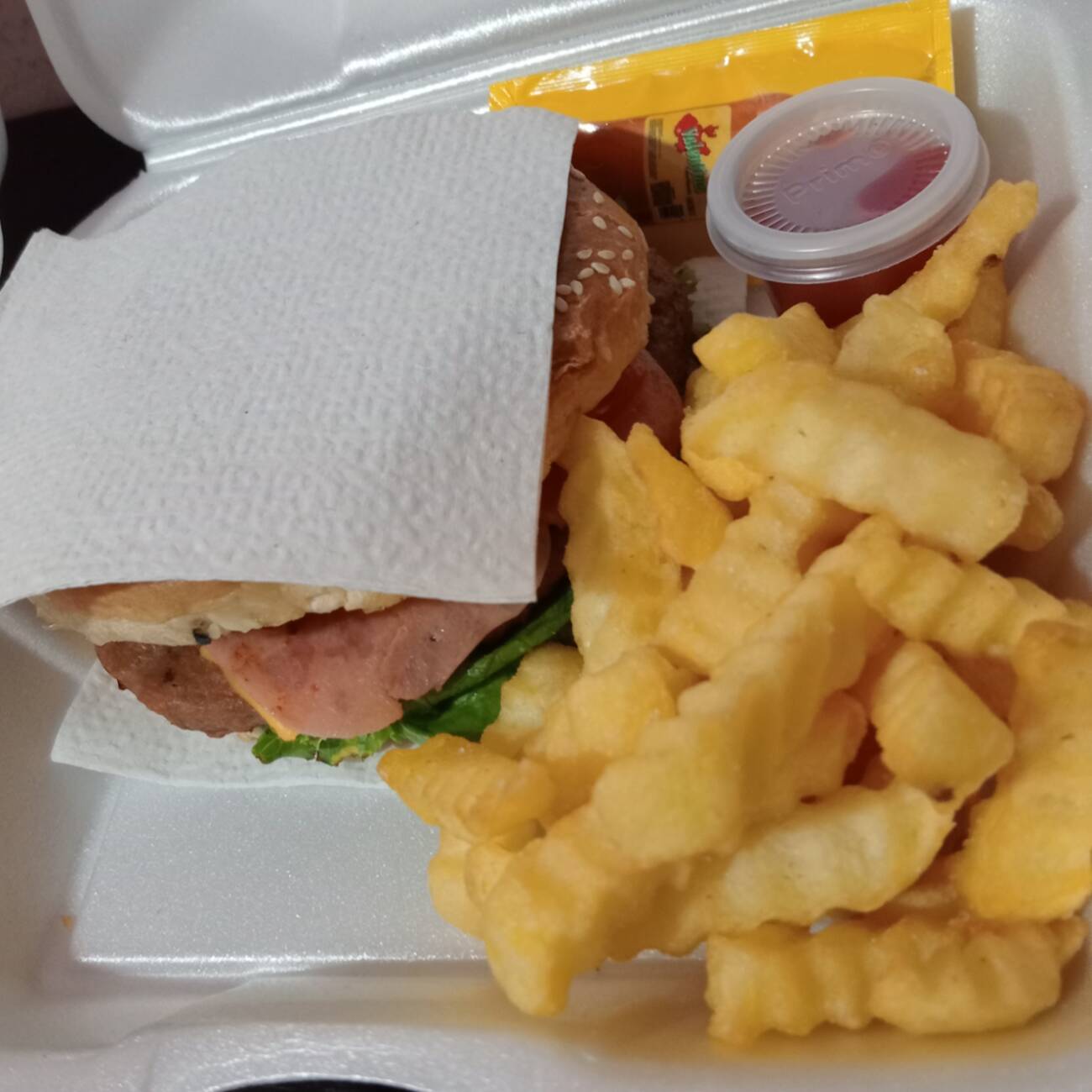Hamburguesas + Papas Gajo