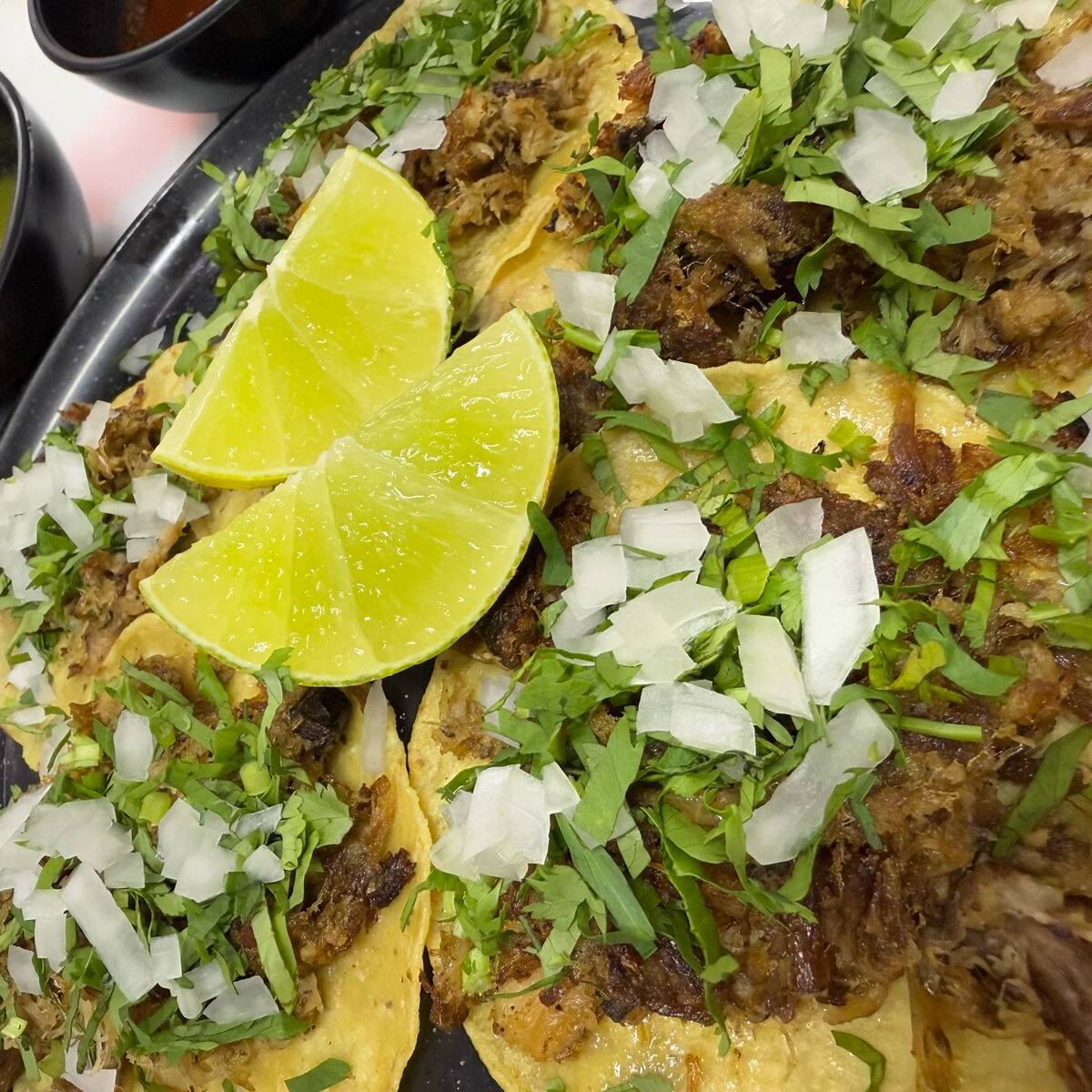 Orden de Tacos de Suadero