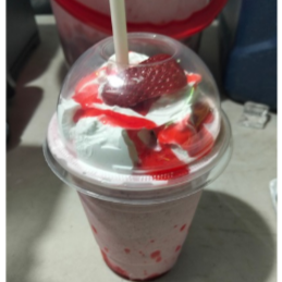 Frappé de Fresa 16 Oz.