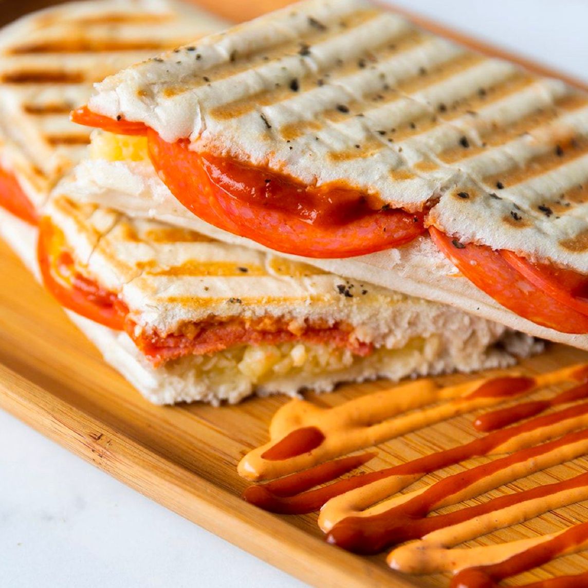 Panini Fromage et Tomate