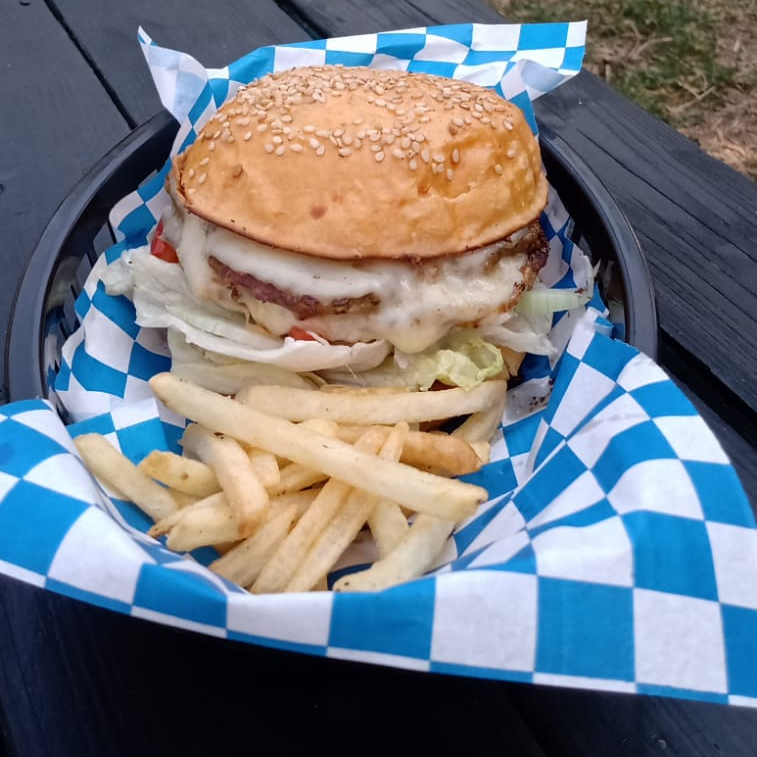 Hamburguesa Doble Carne con Papas