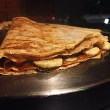 CREPA DE CAJETA CON PLATANO
