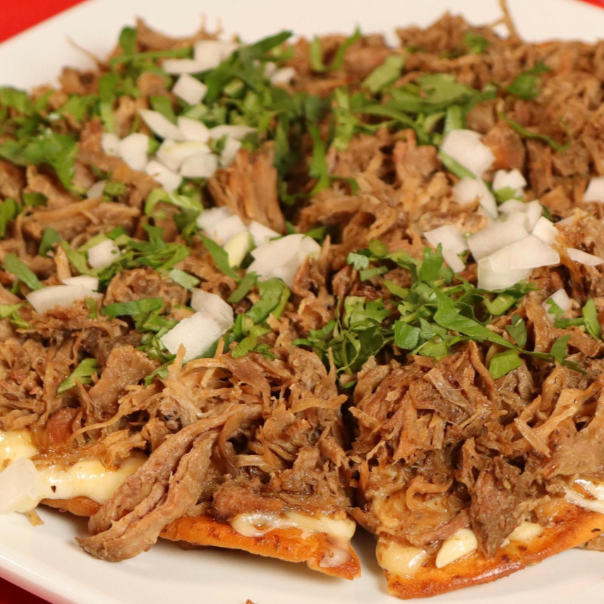 Pizza Birria