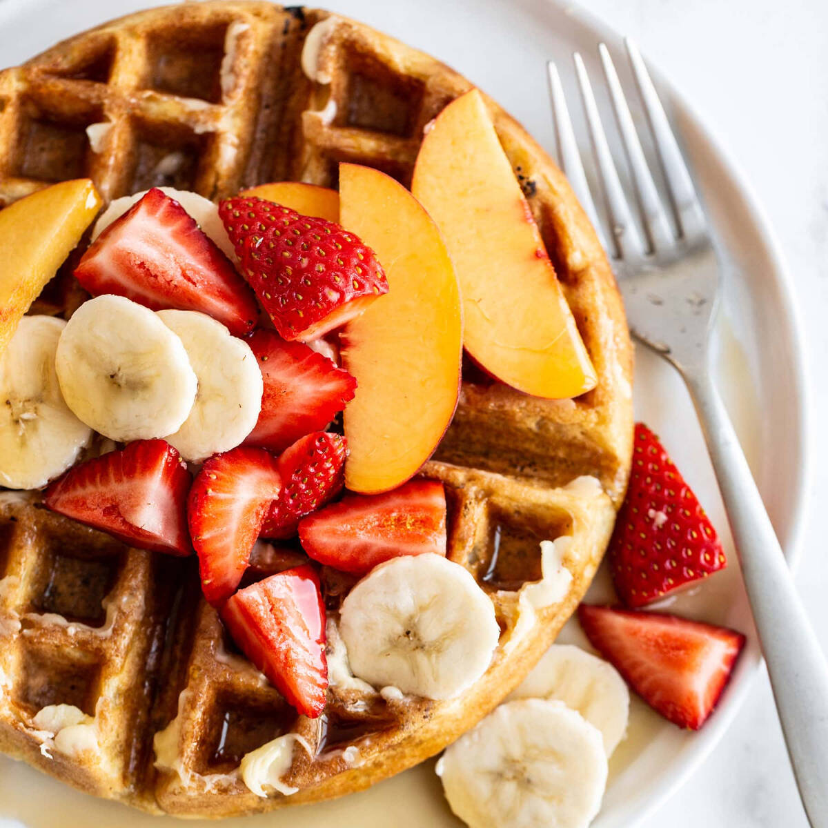 Waffles con Fruta
