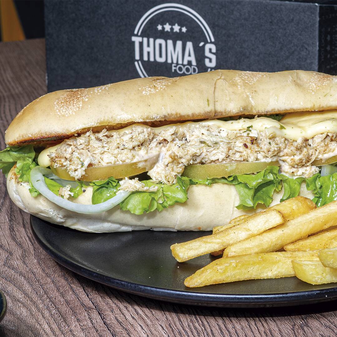 Sándwich Pollo Desmenuzado