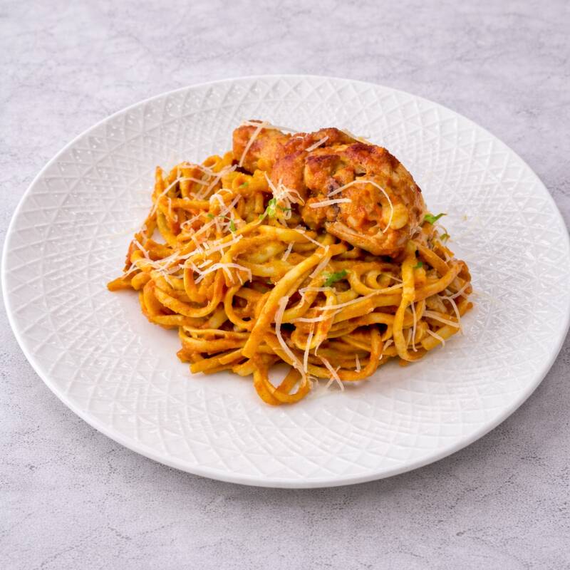 Tallarines Rojos con Pollo
