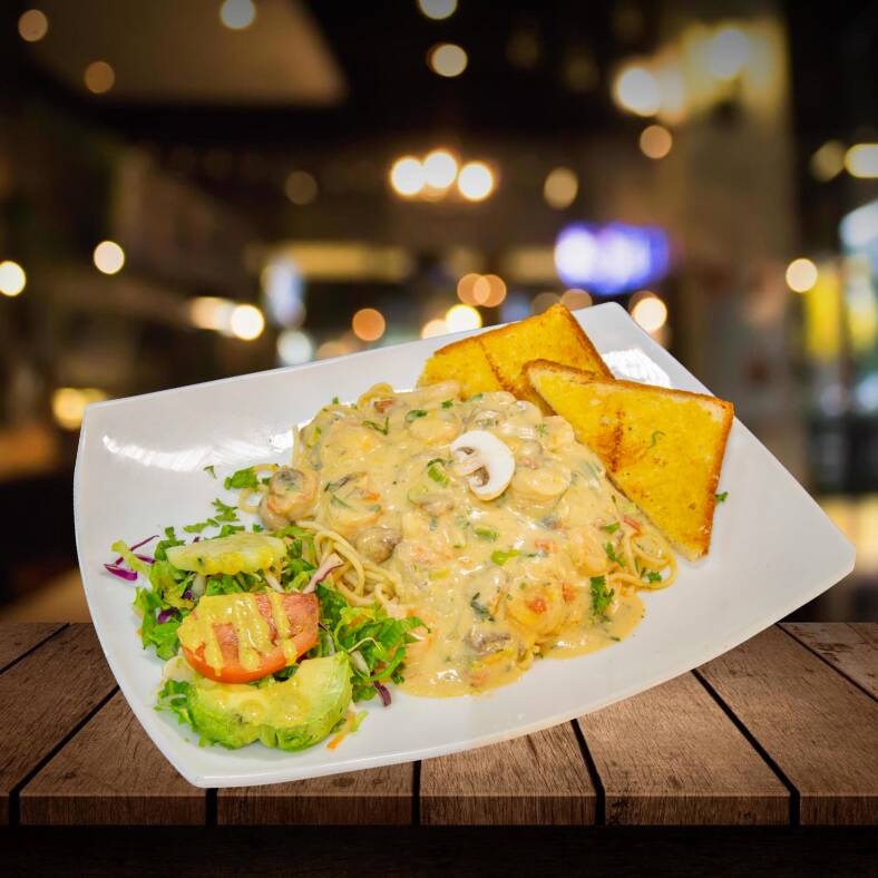 Pollo, Camarón, Vegetariana o Mariscos