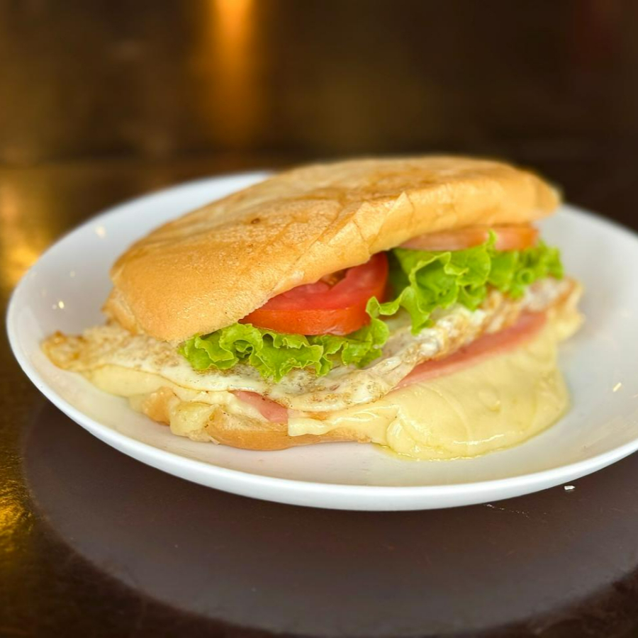 Pão, Presunto, Mussarela, Ovo, Alface e Tomate Escolha a Opção de Pão que mais Combina com sua Fome.