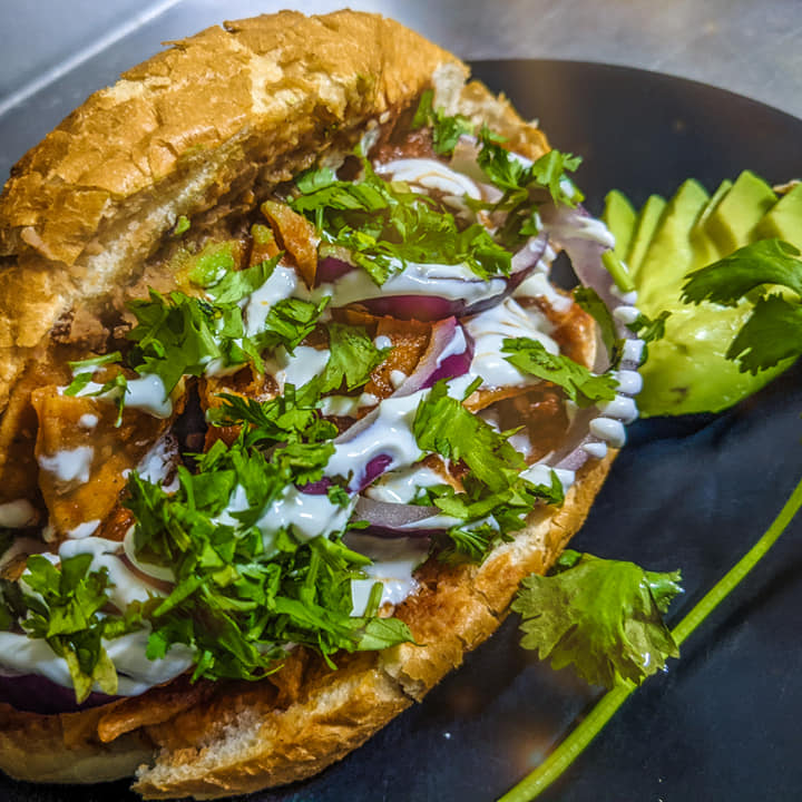 Torta de Chilaquiles