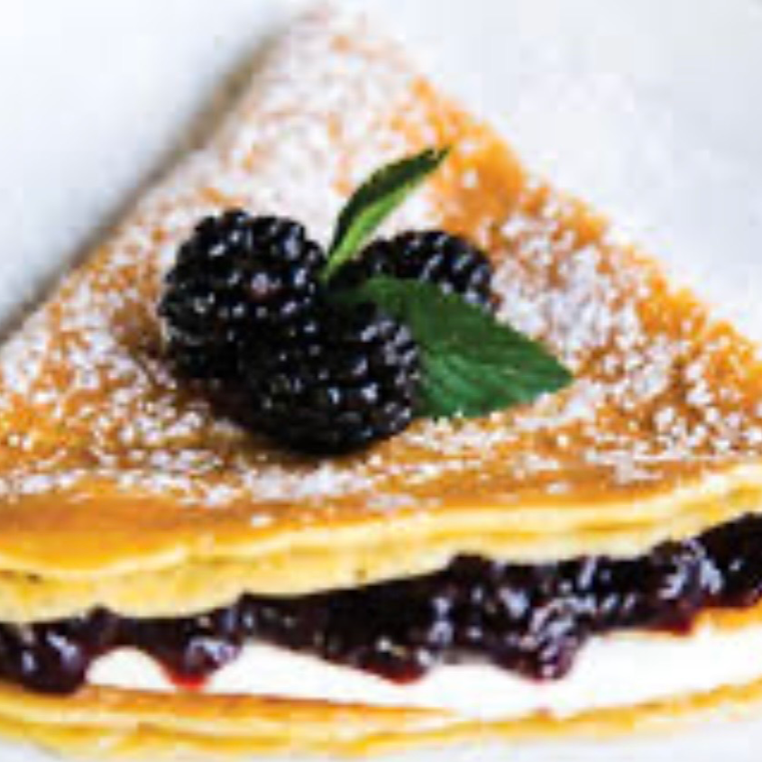 Crepa de Philadelphia con Mermelada de Zarzamora
