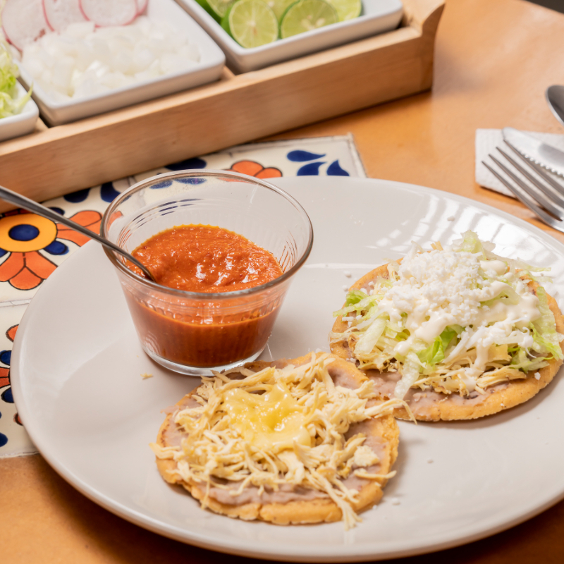 Tostadas de Pollo o Pata