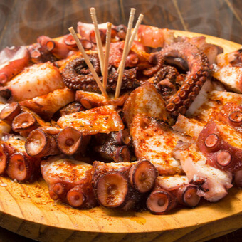 Pulpo por Kg. Enchipotlado