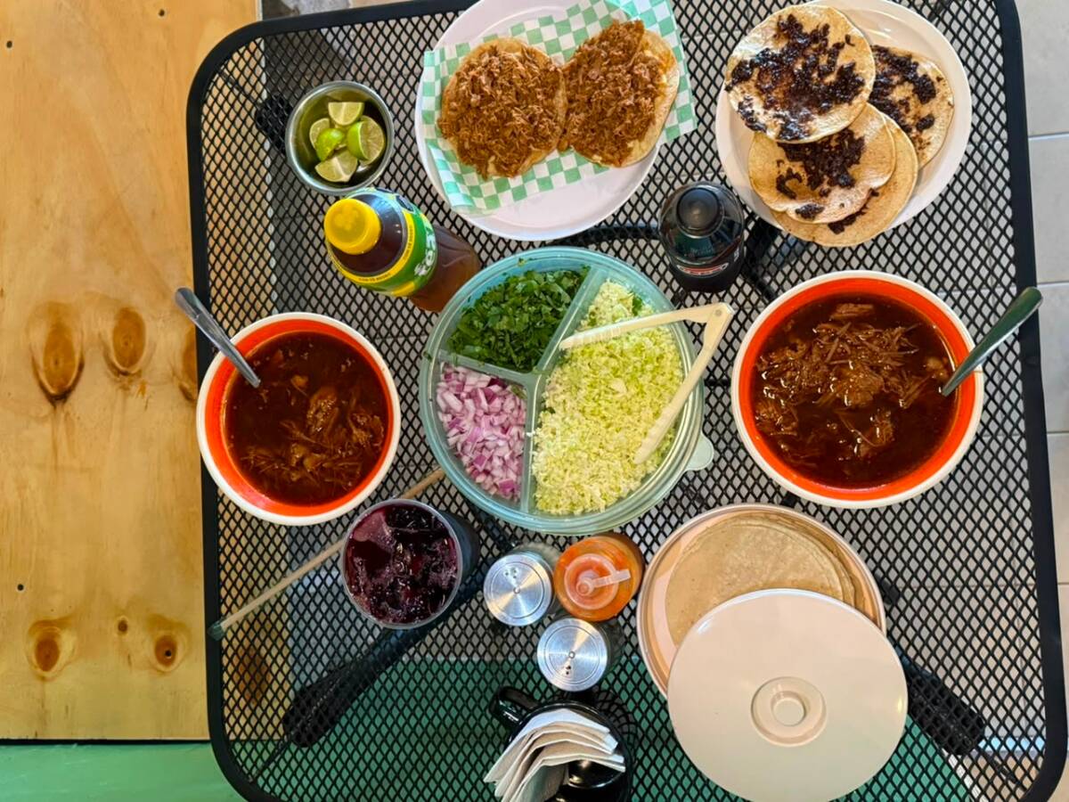 Gili Tacos Varios y Desayunos