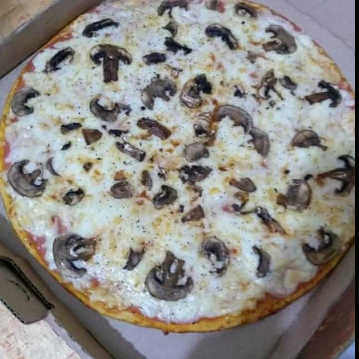 Pizza Clásica Grande