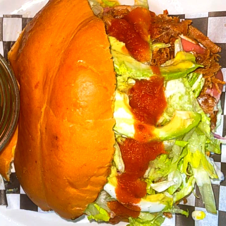 TORTA DE COCHINITA PIBIL