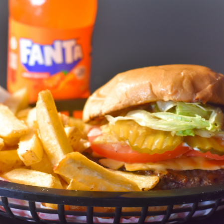 Hamburguesa + Papas a la Francesa + Refresco
