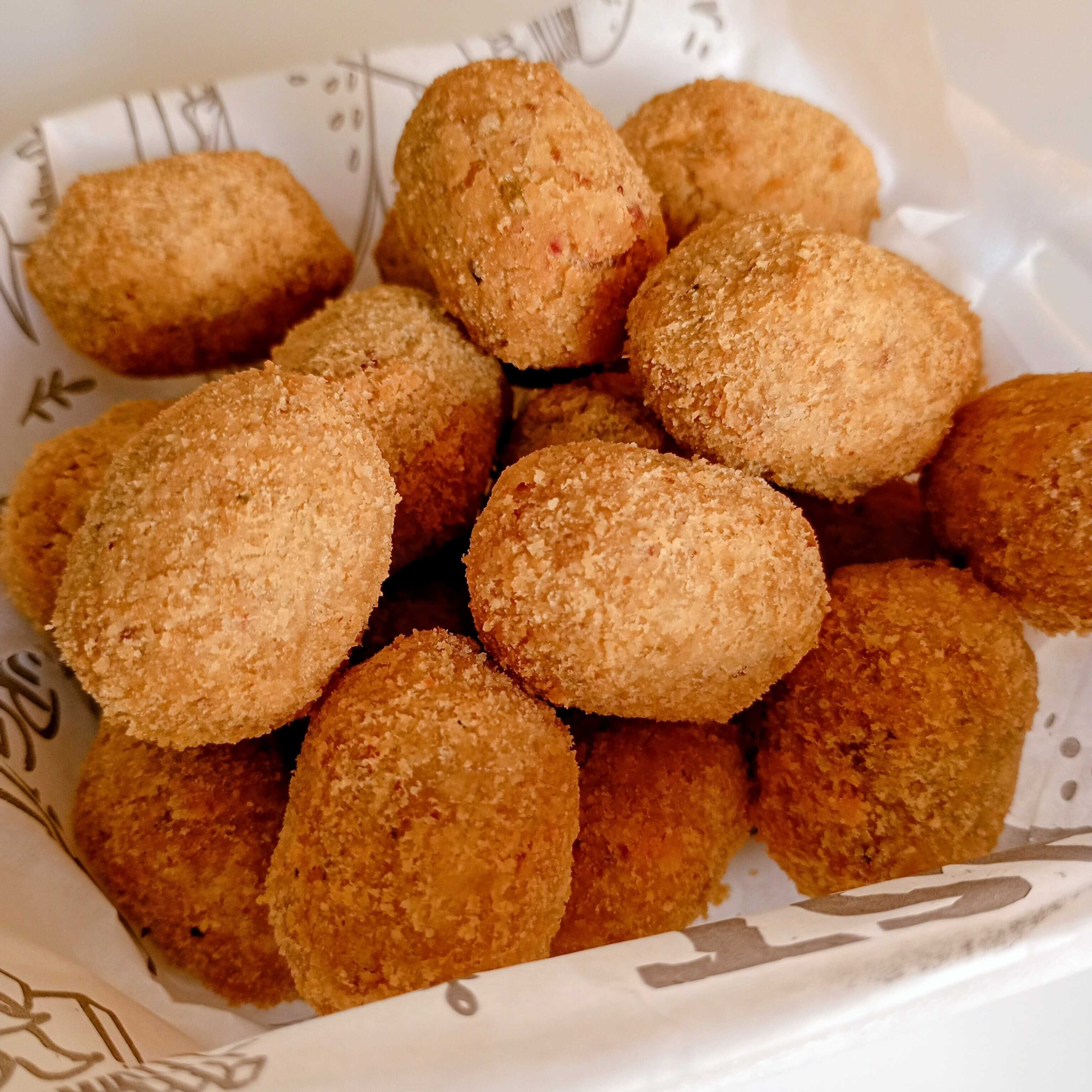 Croquete de Calabresa super sequinho ideal para petisco e lanche