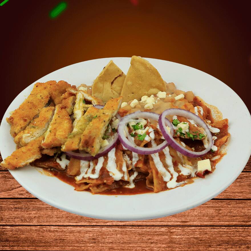 Chilaquiles Rojos con Milanesa C