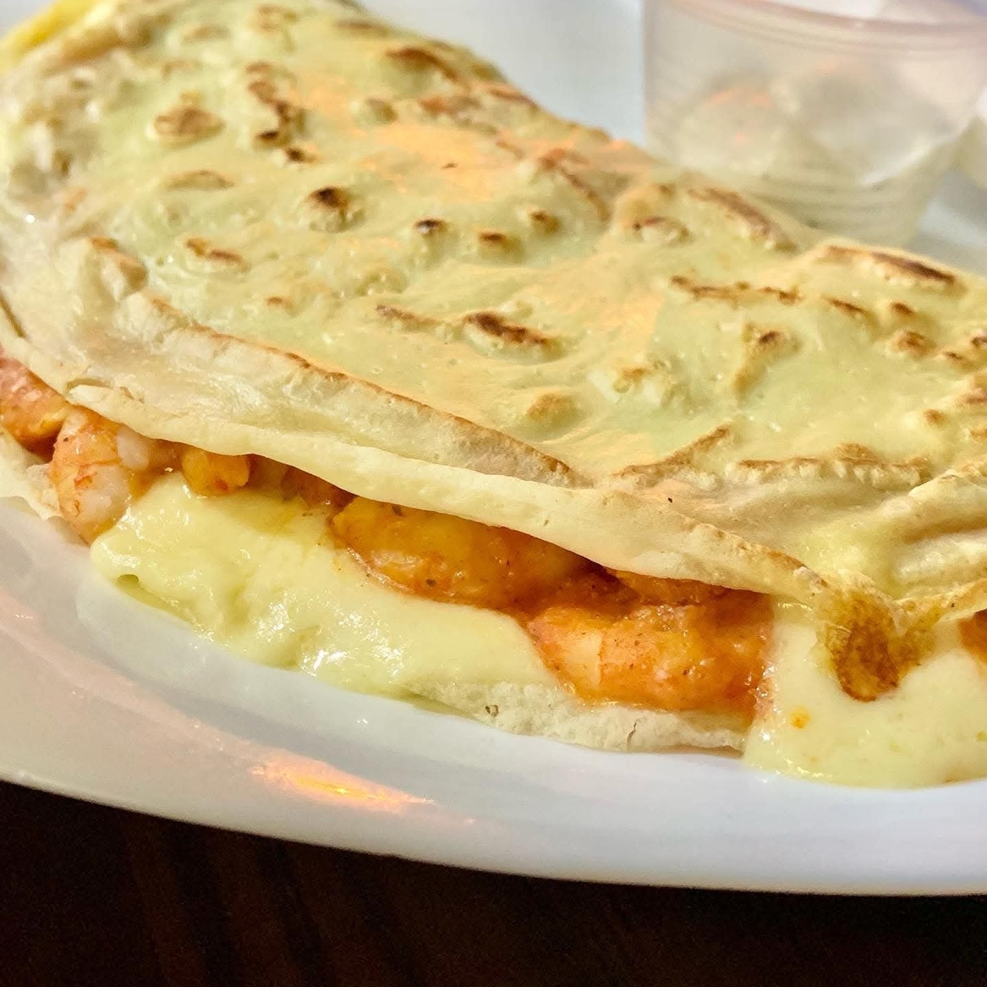 Filé de camarão com queijo mussarela