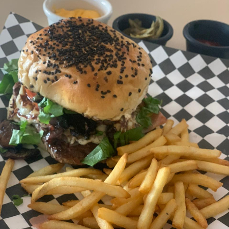 Hamburguesa Arrachera con Champiñones