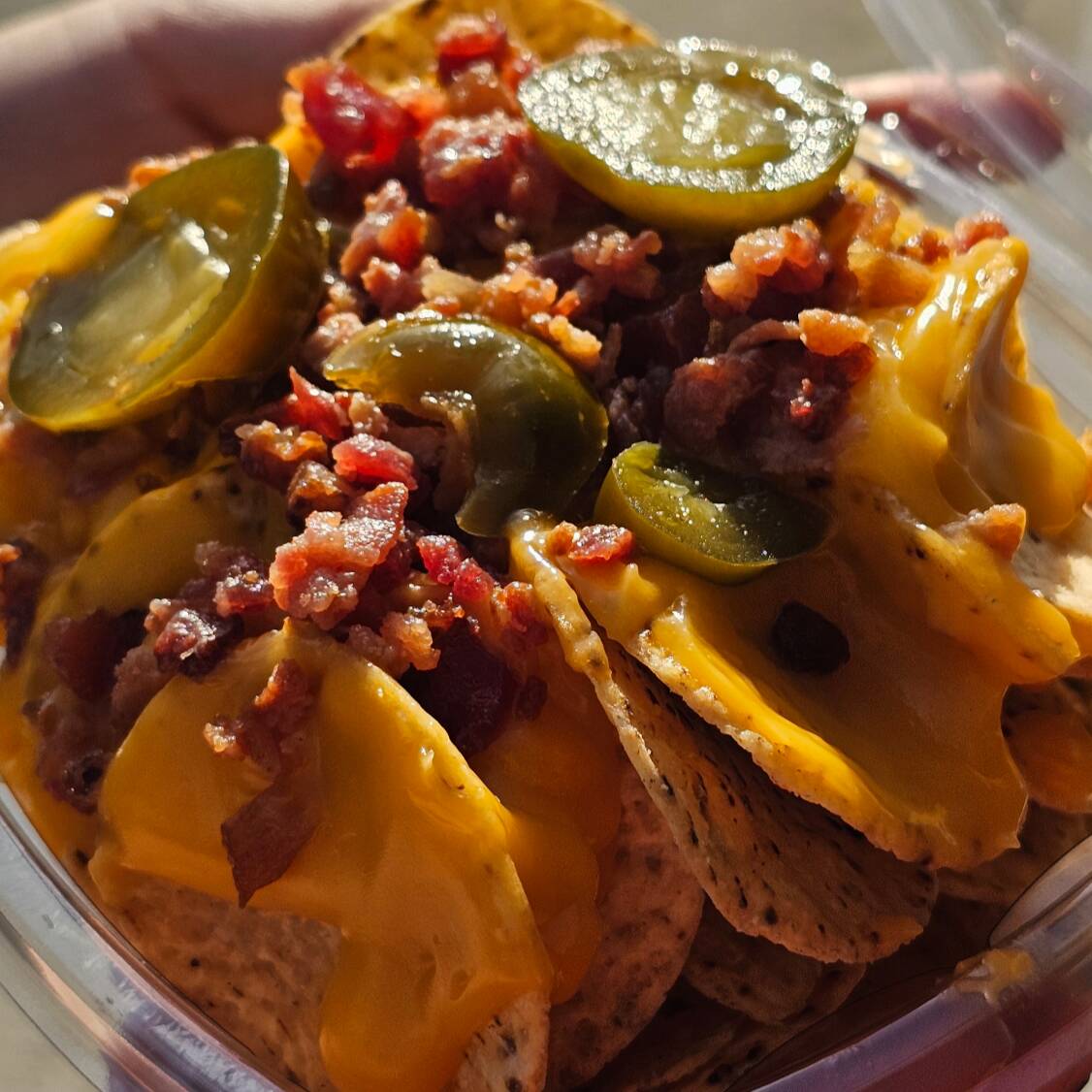 NACHOS CON QUESO