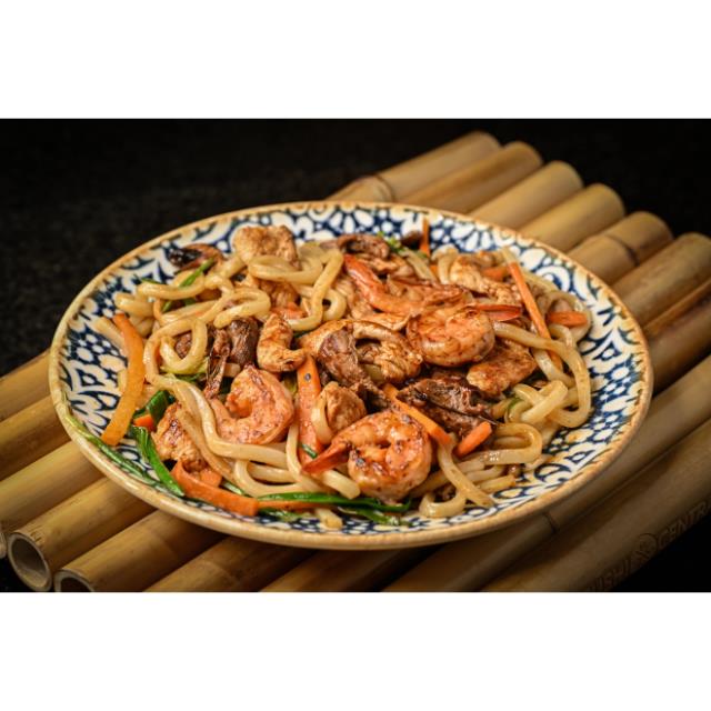 YAKI UDON MIXTO