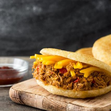 Combo X3 Arepas(2Mini+1Grande)+2GASEOSAS MINI