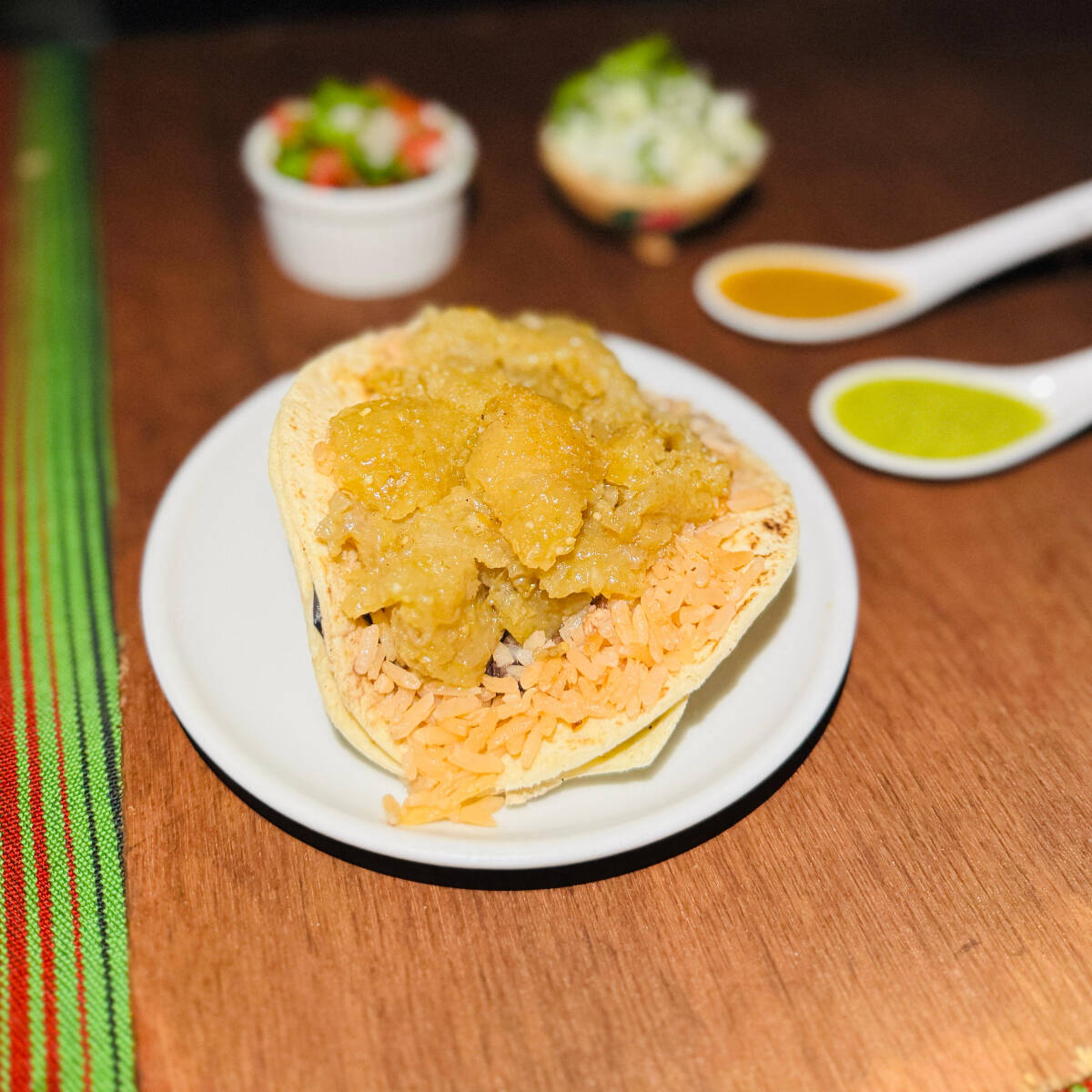 Taco Chicharron en Salsa Verde