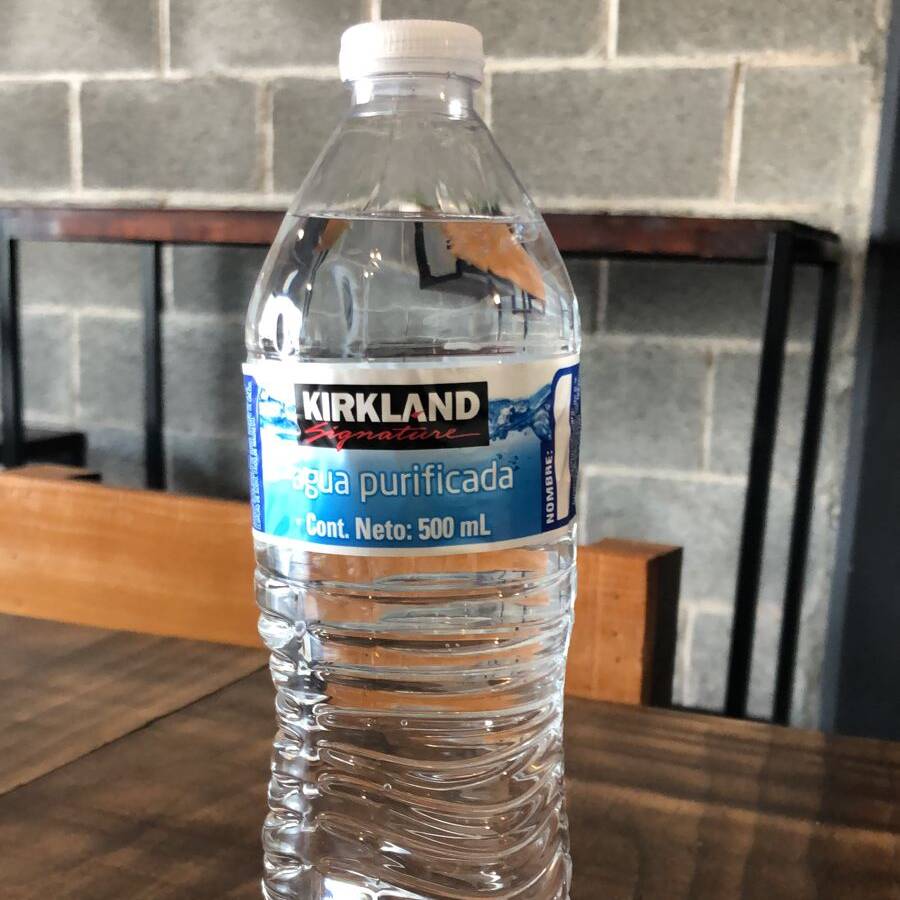 Agua Embotellada