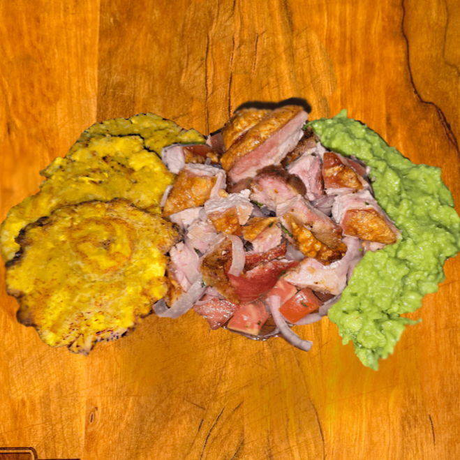Ceviche de Chicharrón al Barril