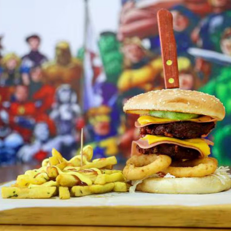 Hamburguesa Super Saiyajin .