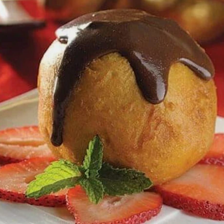Tempura Helado en Salsa de Chocolate