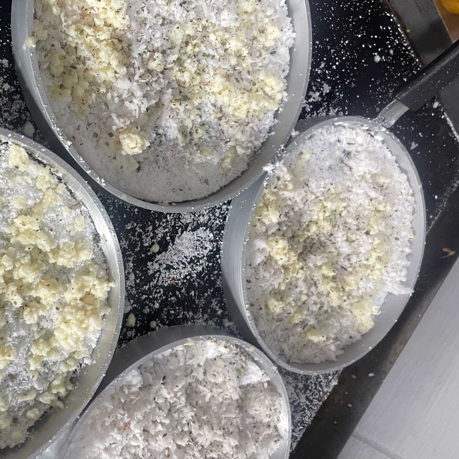 Coco fresquinho e queijo coalho