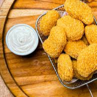 20 unidades de nuggets saborosos e crocantes, feitos com carne 100% peito de frango. Uma delícia para todas as idades.