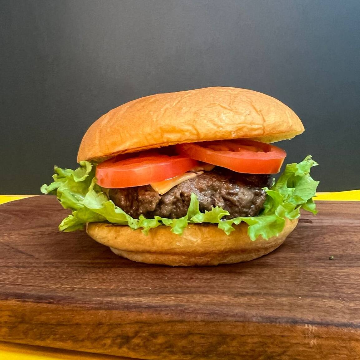 Hamburguesa Clásica.