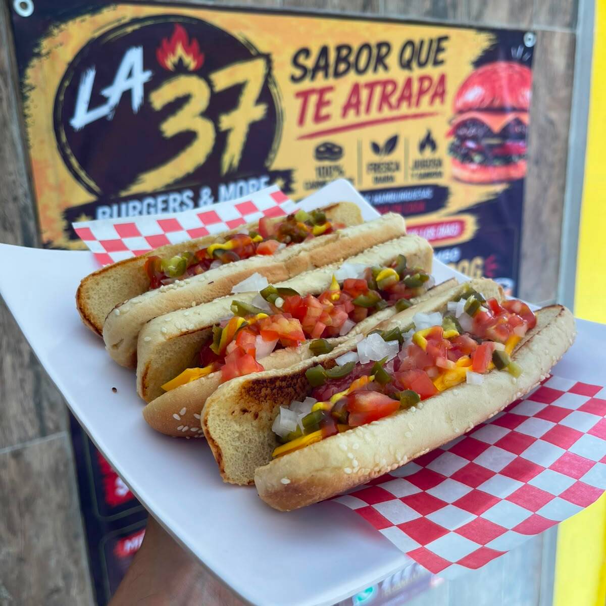 COMBO 3 HOT DOGS