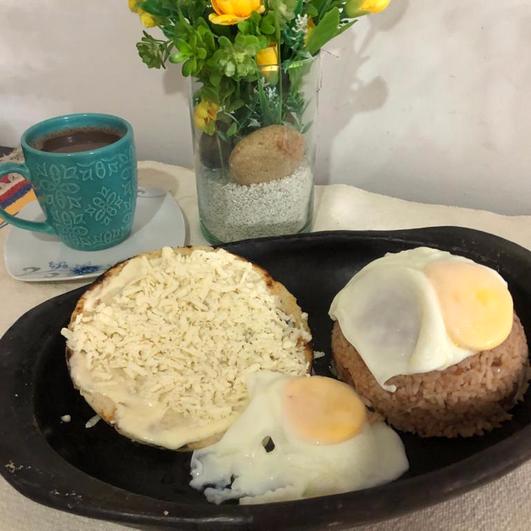 Calentao's con Huevos